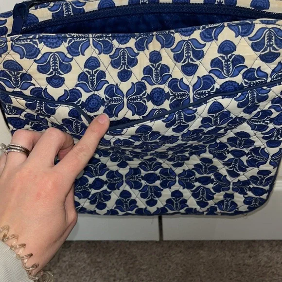 SOLD🎄Vera Bradley crossbody bag - Picture 6 of 7